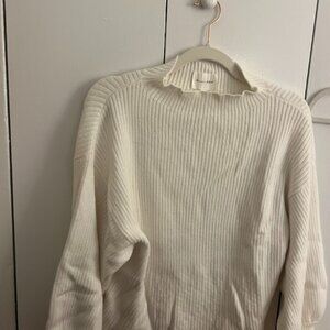 Medium turtleneck loose sweater